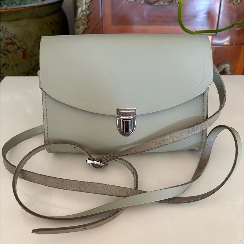 The Cambridge Satchel Company Leather Crossbody Bag Light Gray/green/blue